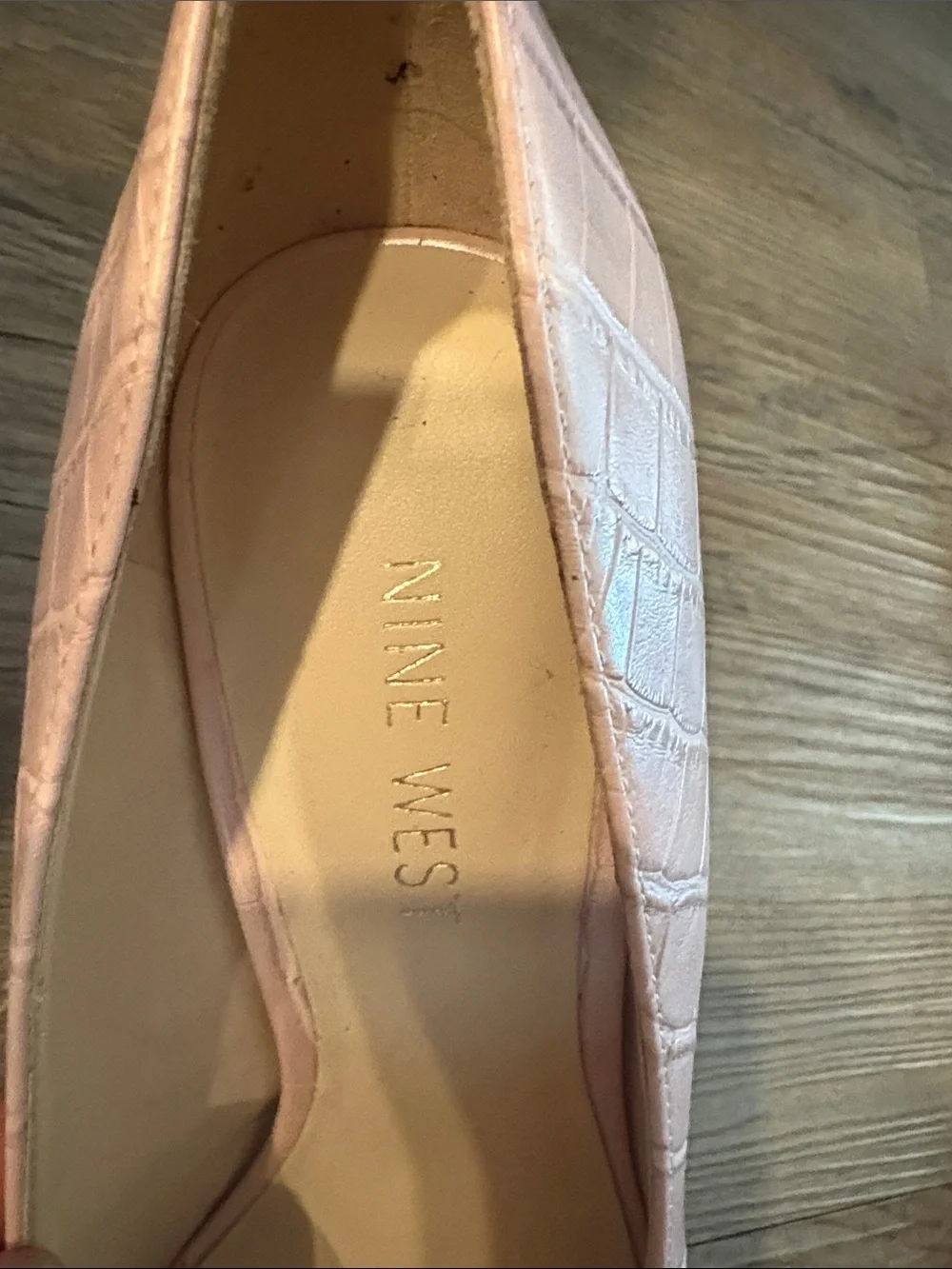 Nine West Blush Croc-Embossed Women's Pumps